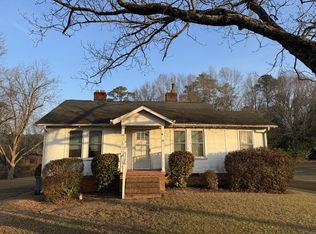 14 Sulphur Springs Rd, Greenville, SC 29617