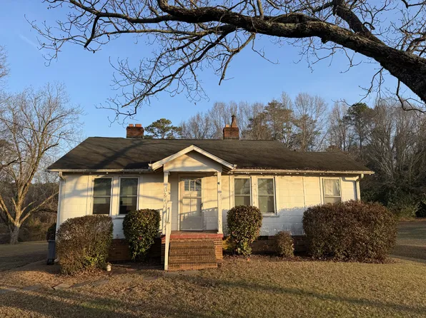 14 Sulphur Springs Rd, Greenville, SC 29617