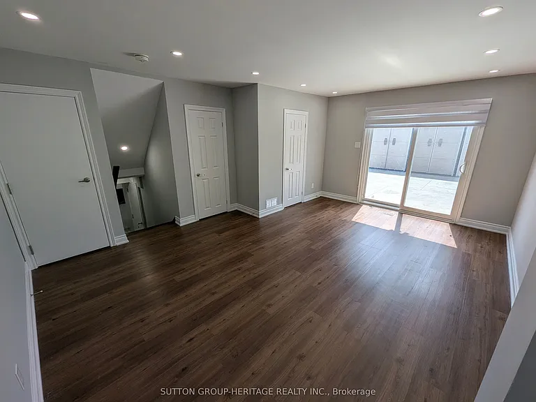 2 Doerr Rd #BASEMENT — Photo 6