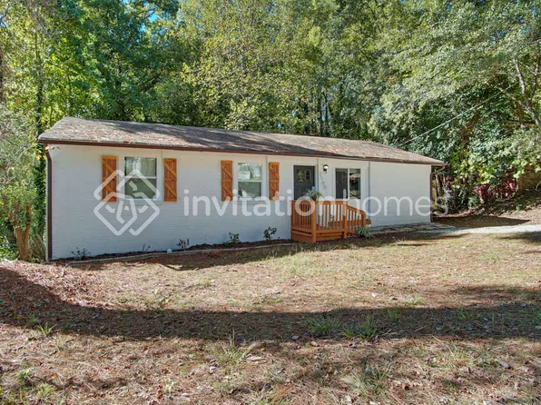3590 Collier Dr NW, Atlanta, GA 30331
