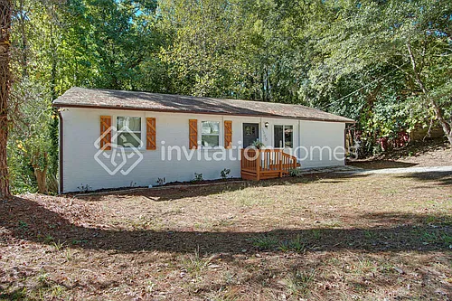3590 Collier Dr NW Photo 1