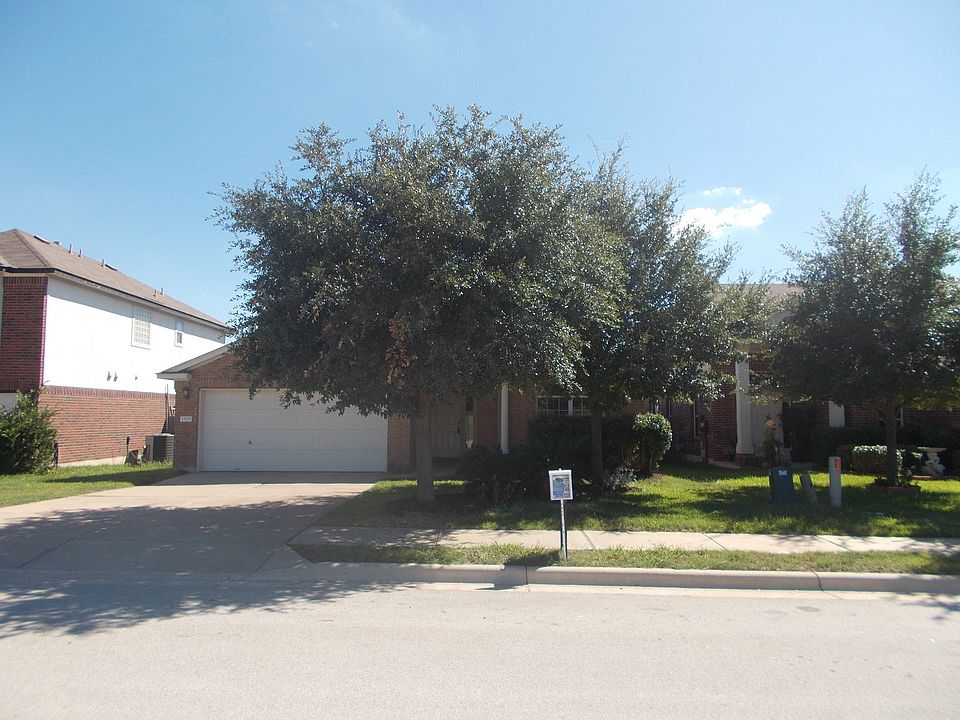 NICE CURB APPEAL