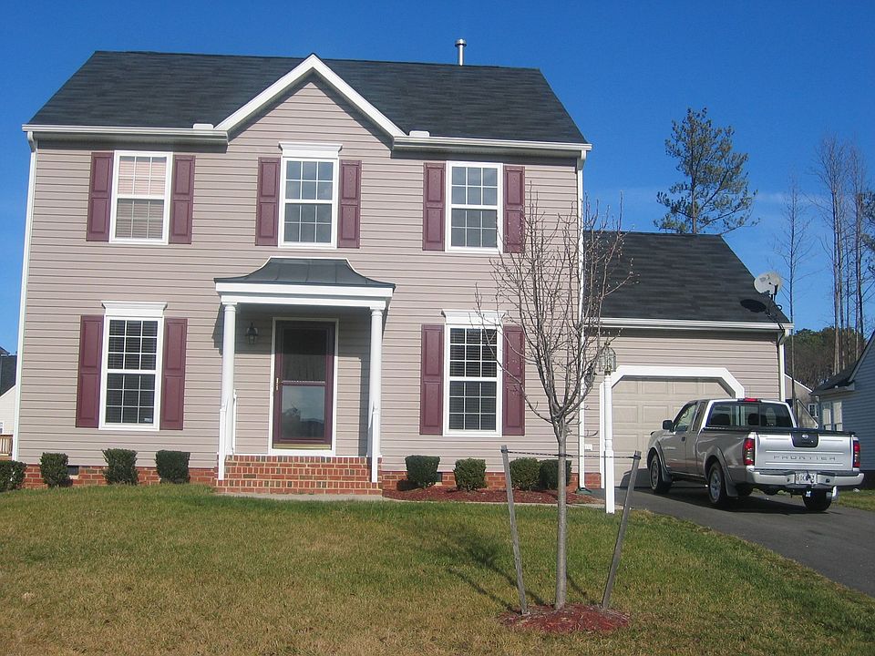 Welcome to 2705 Grand Meadows Ct