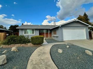 3800 W Walnut Ave, Visalia, CA 93277