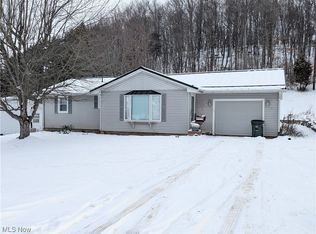 1978 Adams St, Coshocton, OH 43812