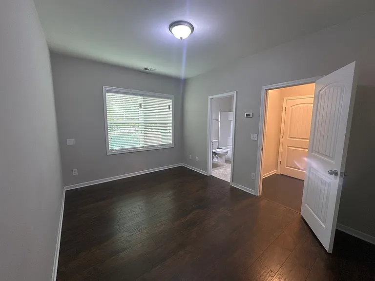 701 Sunset Park Dr — Photo 28