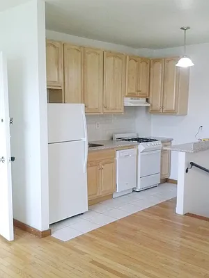 Rented by Awaye Realty Management LLC | media 25