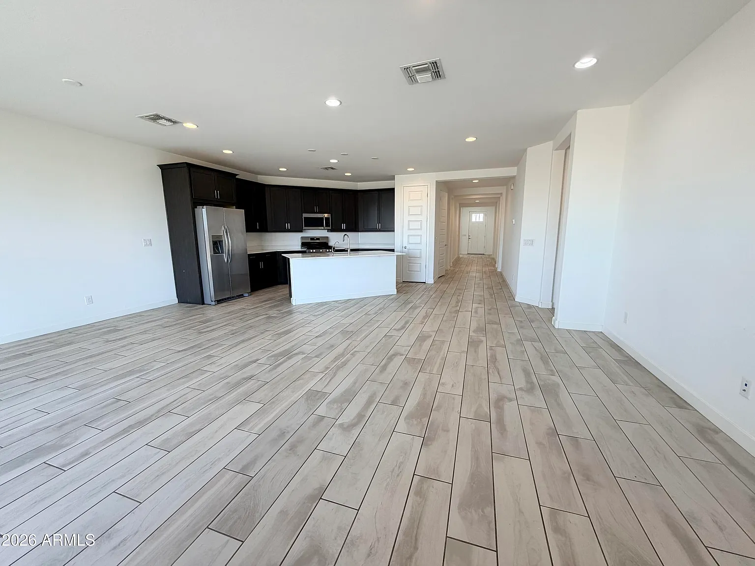 4 bed, 3.0 bath, 2274 sqft, $2,495 — Photo 3