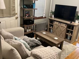 18 Hull St, Boston, MA 02113