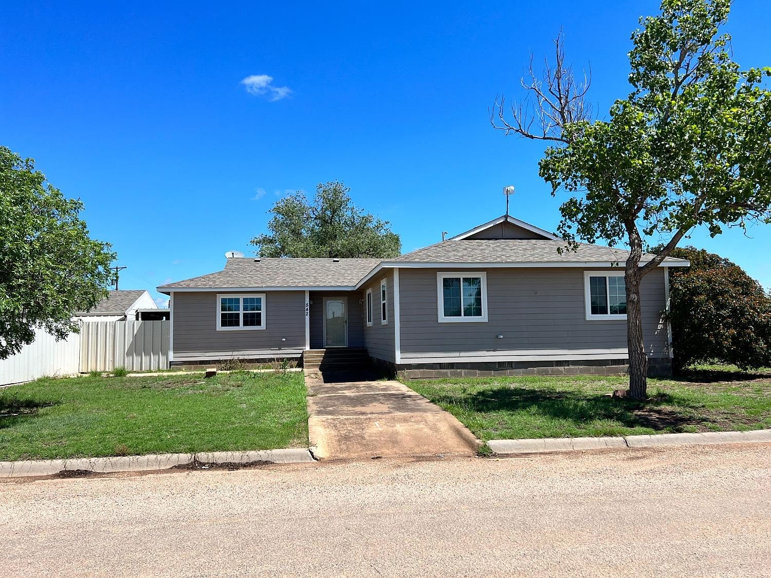 542 S Crosby St, Crosbyton, TX 79322 Zillow