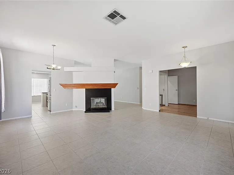 2816 Klondike Ct — Photo 12