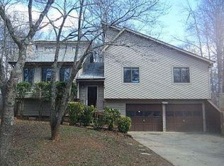 6206 Westbrook Ln, Acworth, GA 30102