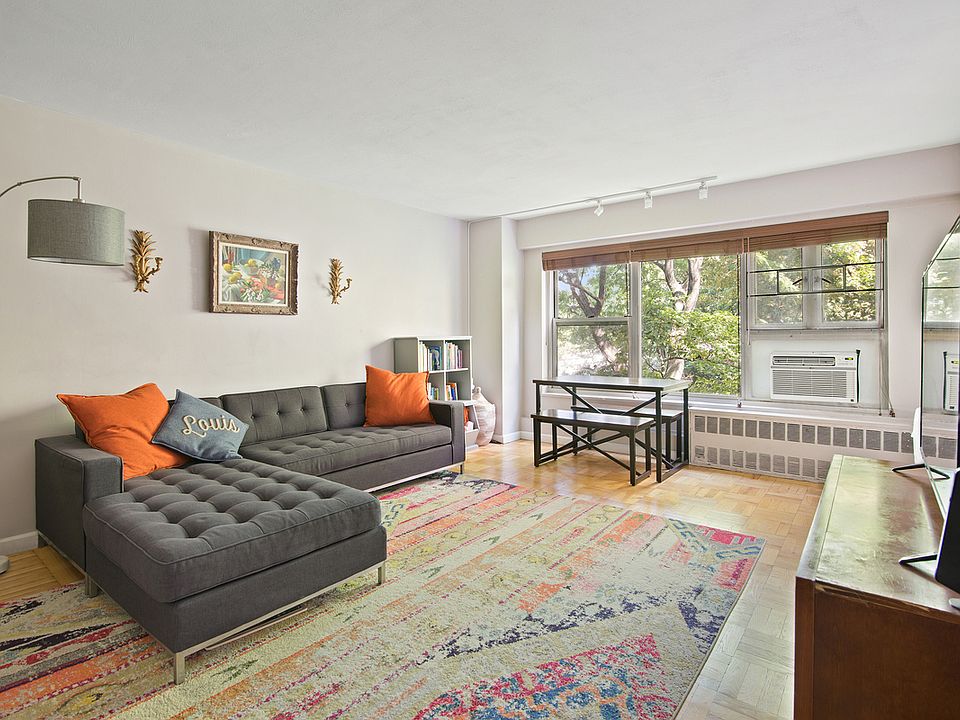1st image of 105 Ashland Pl APT 3C