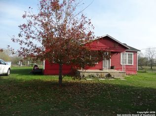 257 County Road 125, Elmendorf, TX 78112