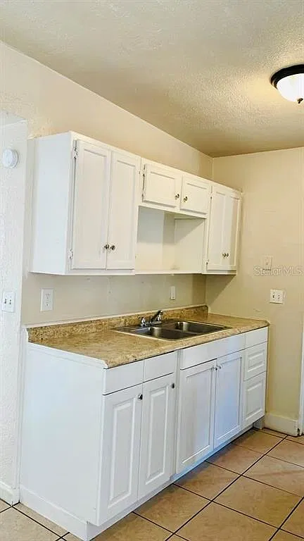 2 bed, 1.0 bath, 1626 sqft, $1,550 — Photo 3