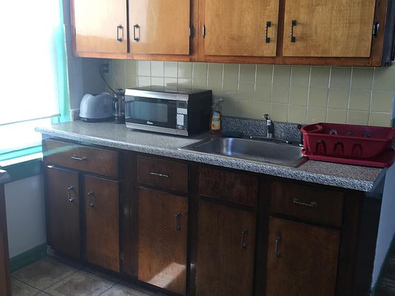 5th image of 24 Broadway APT 9