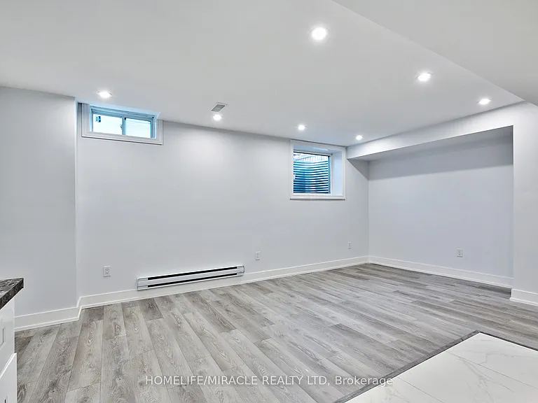 95 William Fair Dr #BASEMENT — Photo 4