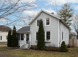 320 S Hamilton St, Marshall, MI