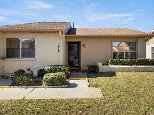 1027 Bowsprit Ln, Holiday, FL 34691