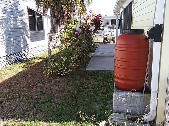 3rd image of 14507 Constitution Way