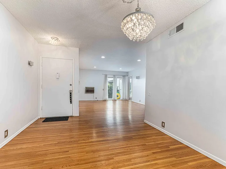 3166 S Sepulveda Blvd #28 — Photo 21