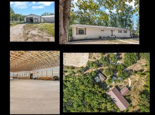 29022 Pinnacle Lake Rd, New Florence, MO 63363