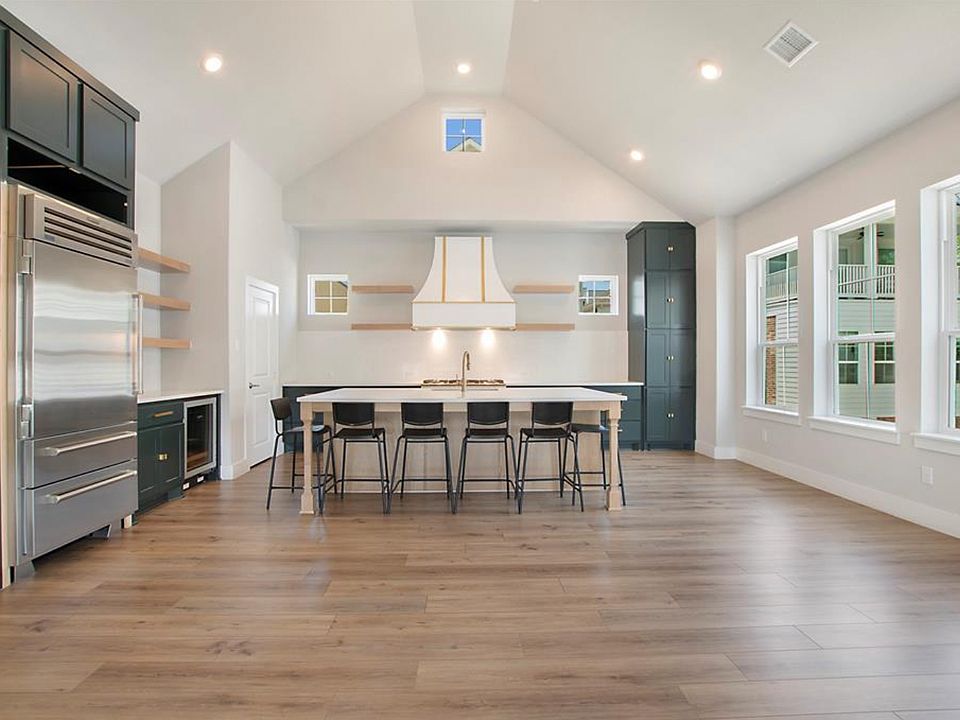 Kitchen and great room - second floor