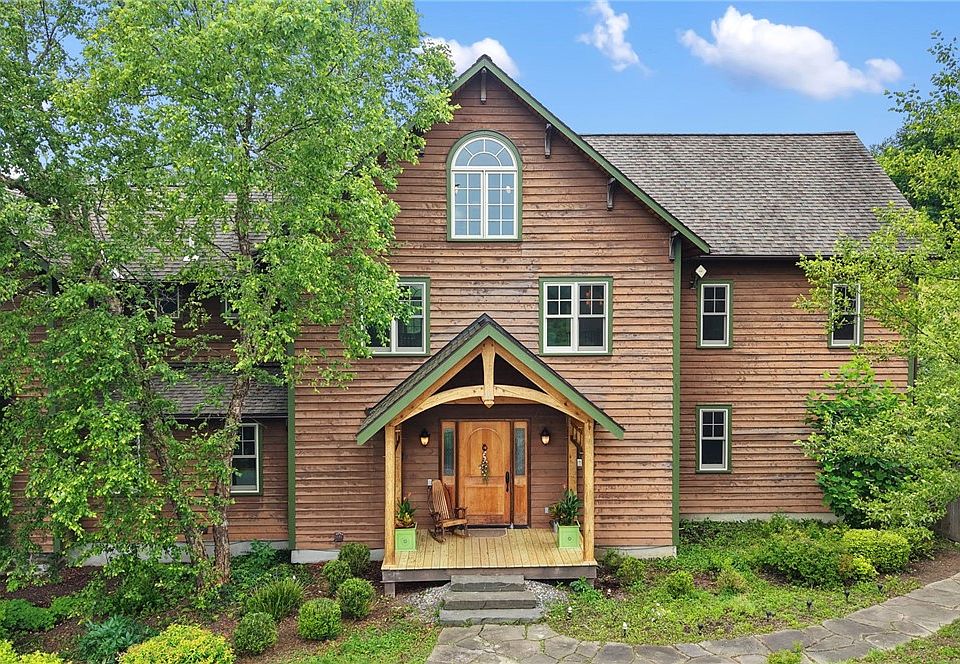 1st image of 812 Irish Settlement Rd