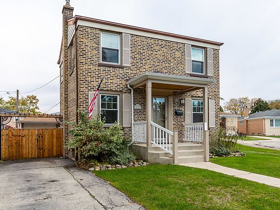 2nd image of 7633 W Everell Ave