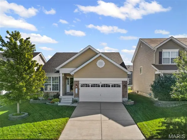 116 Peruque Estates Ln, Wentzville, MO 63385