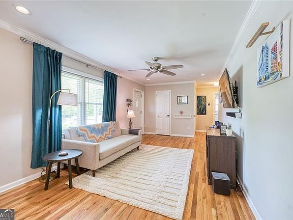 4th image of 1717 Ronald Rd
