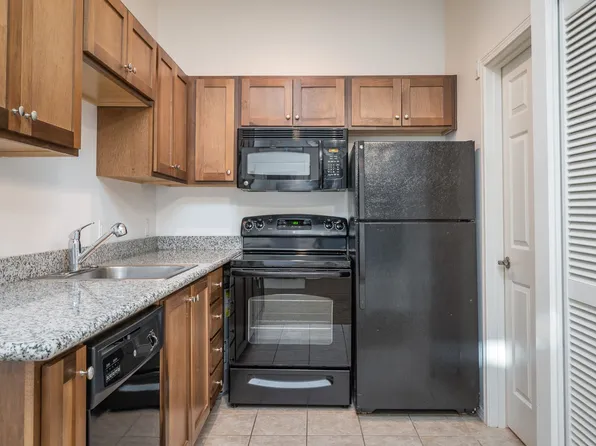 455 NE 24th Ave