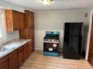 30 Paul Pl, Buffalo, NY 14210