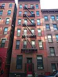 404 West 56th Street in Hell&#39;s Kitchen