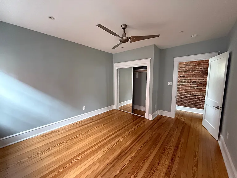139 S Colonial Ave — Photo 8