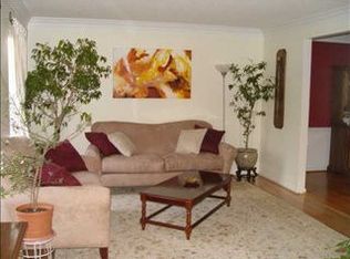 5306 Oakbrook Dr, Durham, NC 27713