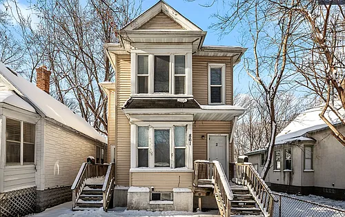 861 Marion St #2 Photo 1