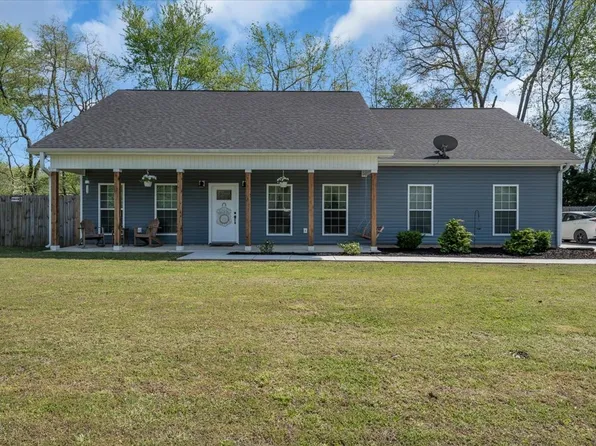 8 Valley Pond Ln, Kelso, TN 37348