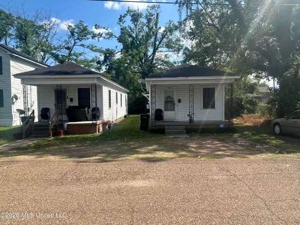 419 W Martin Luther King Jr Dr #417, Greenwood, MS 38930