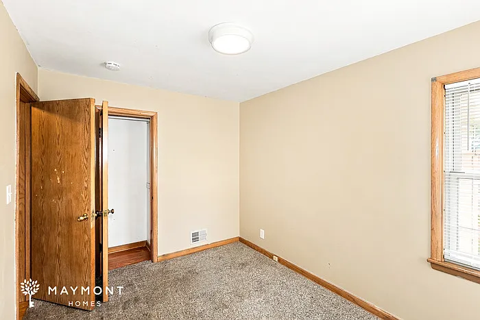 5849 Colfax Ave N — Photo 18