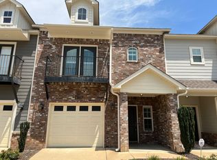 1967 Cambridge Village Dr, Conway, AR 72032