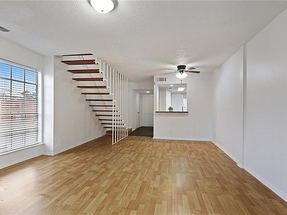 5th image of 2500 Manson St Unit 419