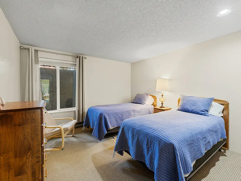 2822 Hager Ln #2B — Photo 17