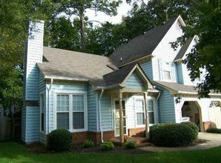 815 Shenandoah River Rd, Chesapeake, VA 23320