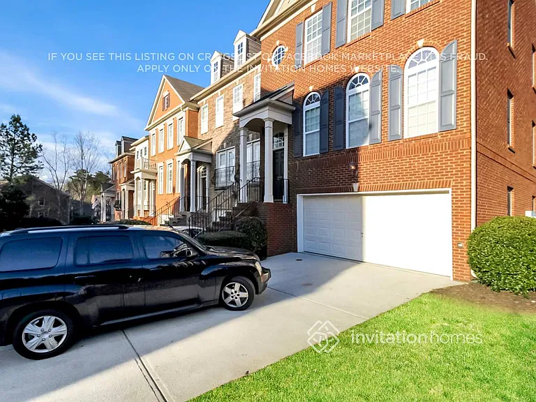 4857 Colchester Ct SE — Photo 2