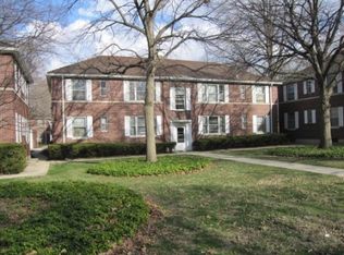 1506 S Race St APT 4, Urbana, IL