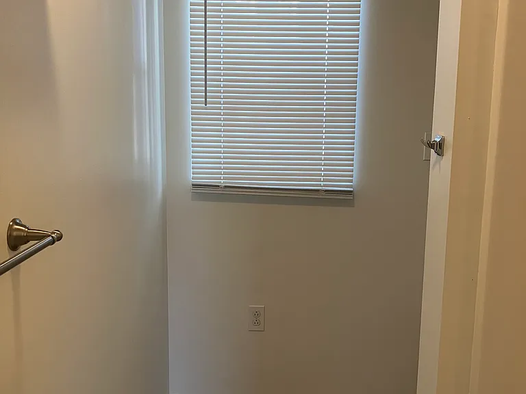 1200 Riverside Ave — Photo 7
