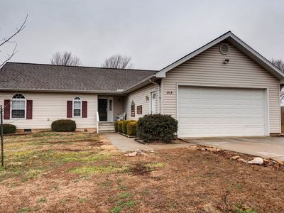 313 N Thurmond Ave, Ash Grove, MO, 65604
