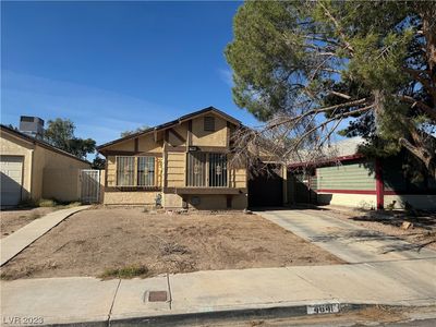 4641 Calderwood St, Spring Valley, NV, 89103