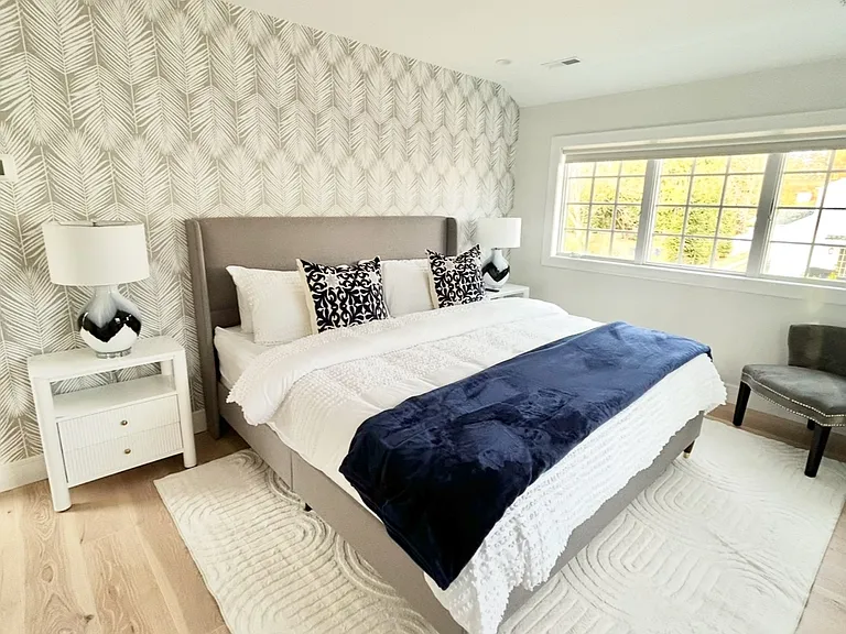 64 Kings Hwy N #1 — Photo 4